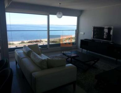 Espectacular apartamento a metros de la playa en edificio con excelentes servicios., 156 mt2, 2 dormitorios