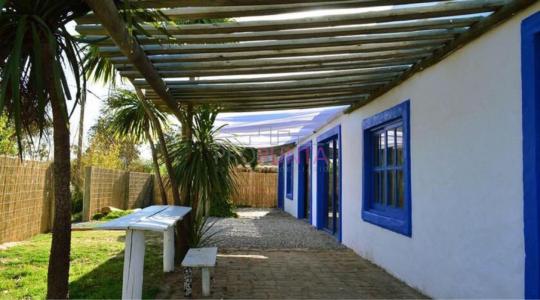 Hostel en Las Grutas, muy buen estado, 1000 mt2, 9 dormitorios