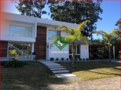 Venta y alquiler de casa en Portezuelo, 4 dormitorios, 5 baños, divino lugar. , 1500 mt2, 4 dormitorios