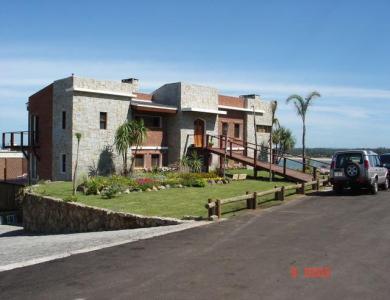 Casa en venta Punta Ballena , 881 mt2, 5 dormitorios