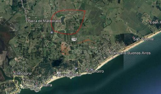 Venta de terreno en PUEBLO MÍO, Barrio Privado, a poca distancia del mar y de playa Manantiales